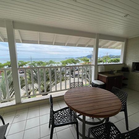 Apartamento Frente Mar Ubatuba Praia Grande Buitenkant foto